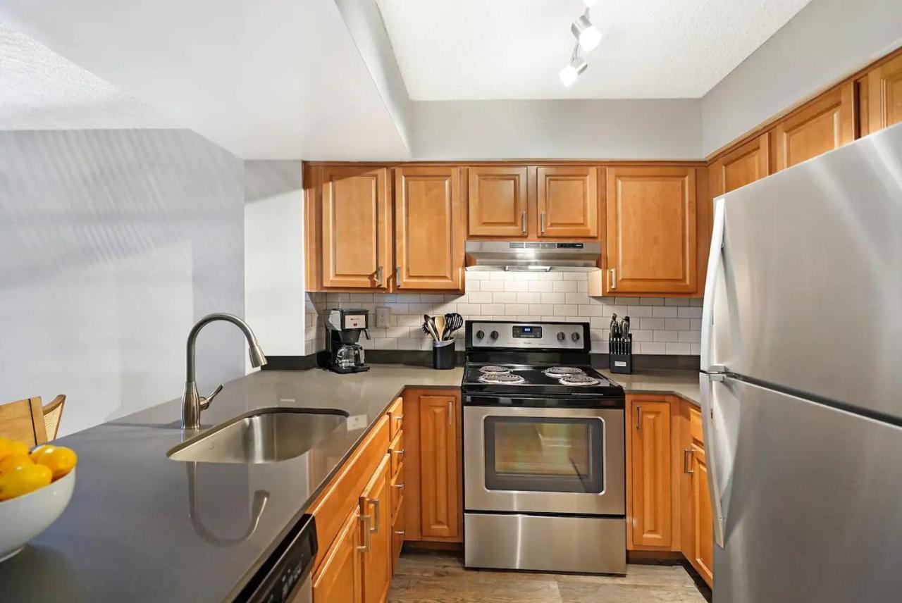 Dharma Home Suites Dania Beach At Sheridan Ocean Club Extérieur photo