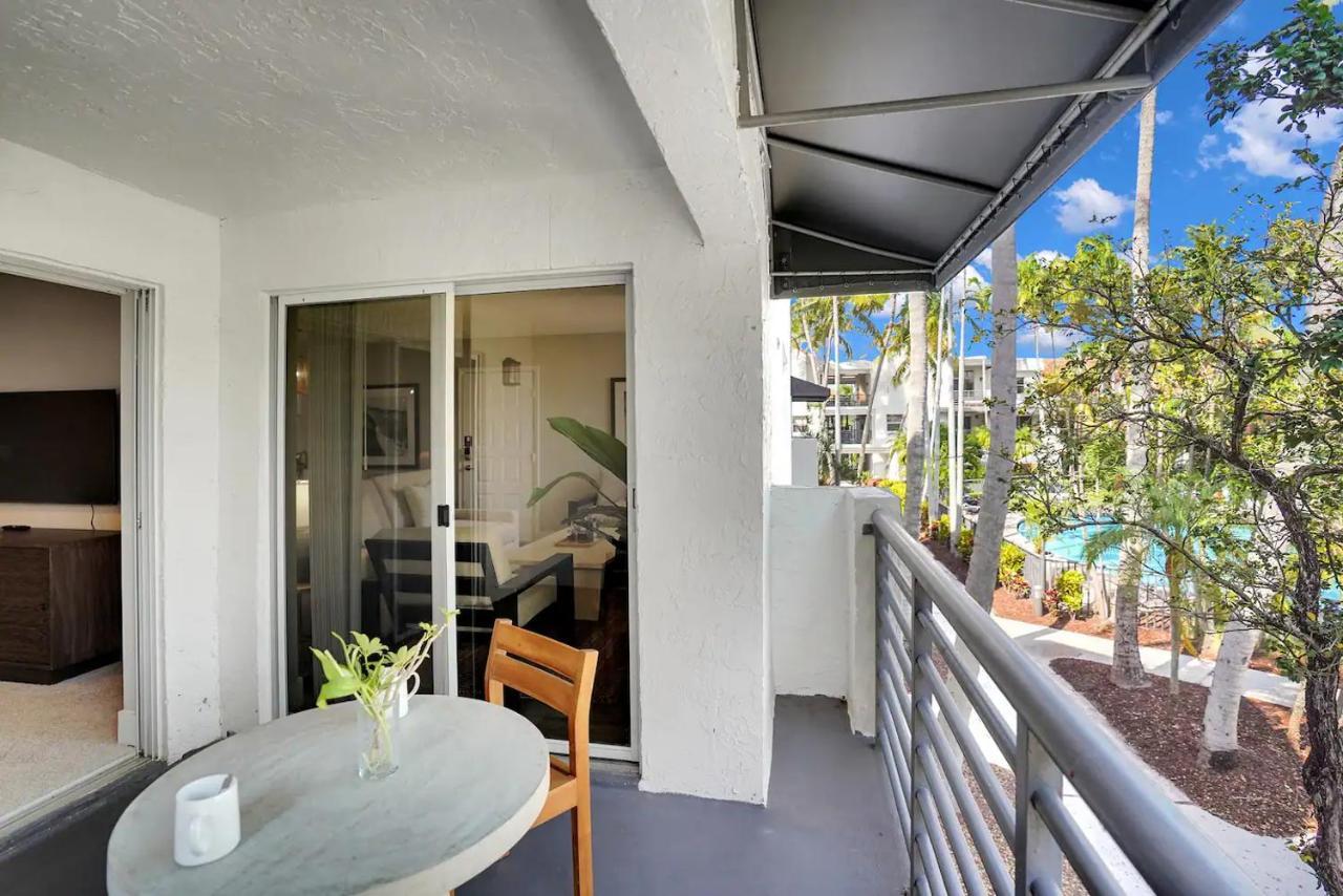 Dharma Home Suites Dania Beach At Sheridan Ocean Club Extérieur photo