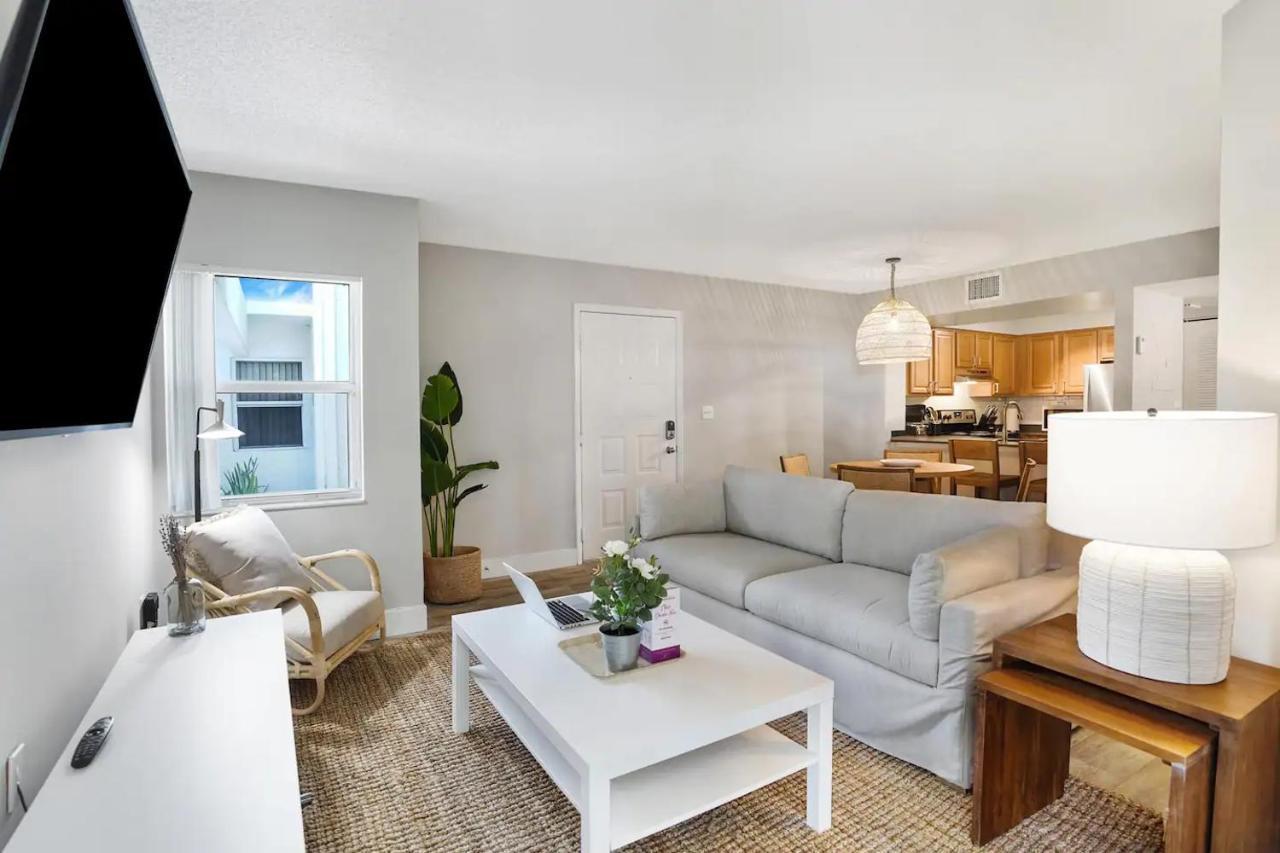 Dharma Home Suites Dania Beach At Sheridan Ocean Club Extérieur photo